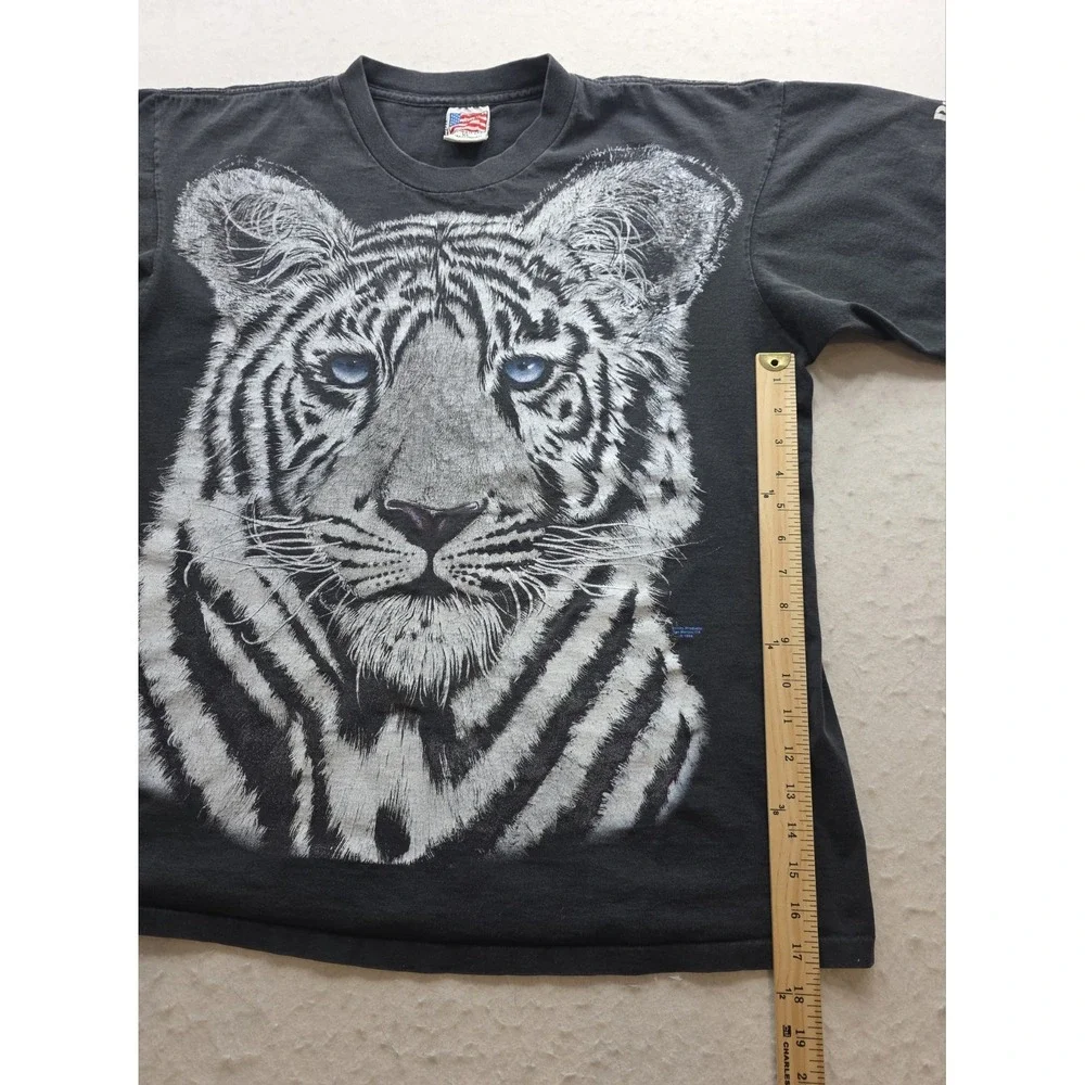 Trinity Products Vintage 1994 Men's White Tiger Print Black T-Shirt. Size XL